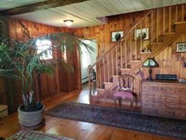 38 E Brookfield Rd, North Brookfield, MA 01535